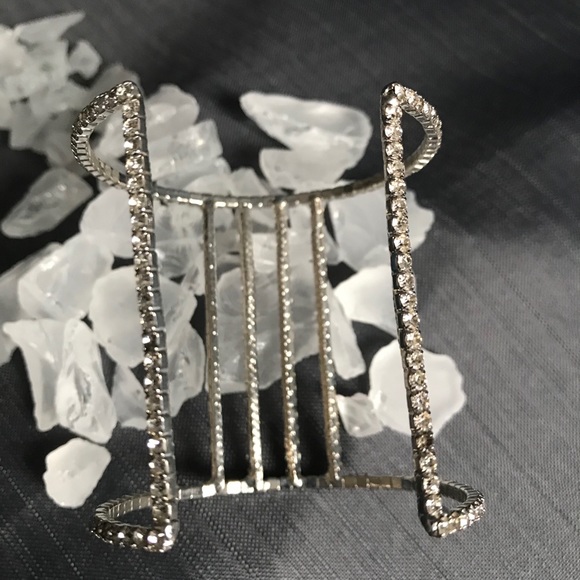 Guess diamond look bracelet - Picture 4 of 8